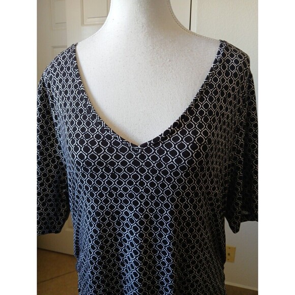 A Glow Maternity Dress Black White Ruched Stretchy Knit V Neck Size 1X Summer‎ - Picture 7 of 14